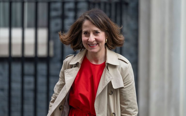 10 Downing Street, London, UK. 26th Mar, 2025. Government Ministers leave the weekly Cabinet Meeting on the morning of the Chancellor's Spring Statement to Parliament. Image: Liz Kendall MP, Secretary of State for Work and Pensions. Credit: Malcolm Park/A